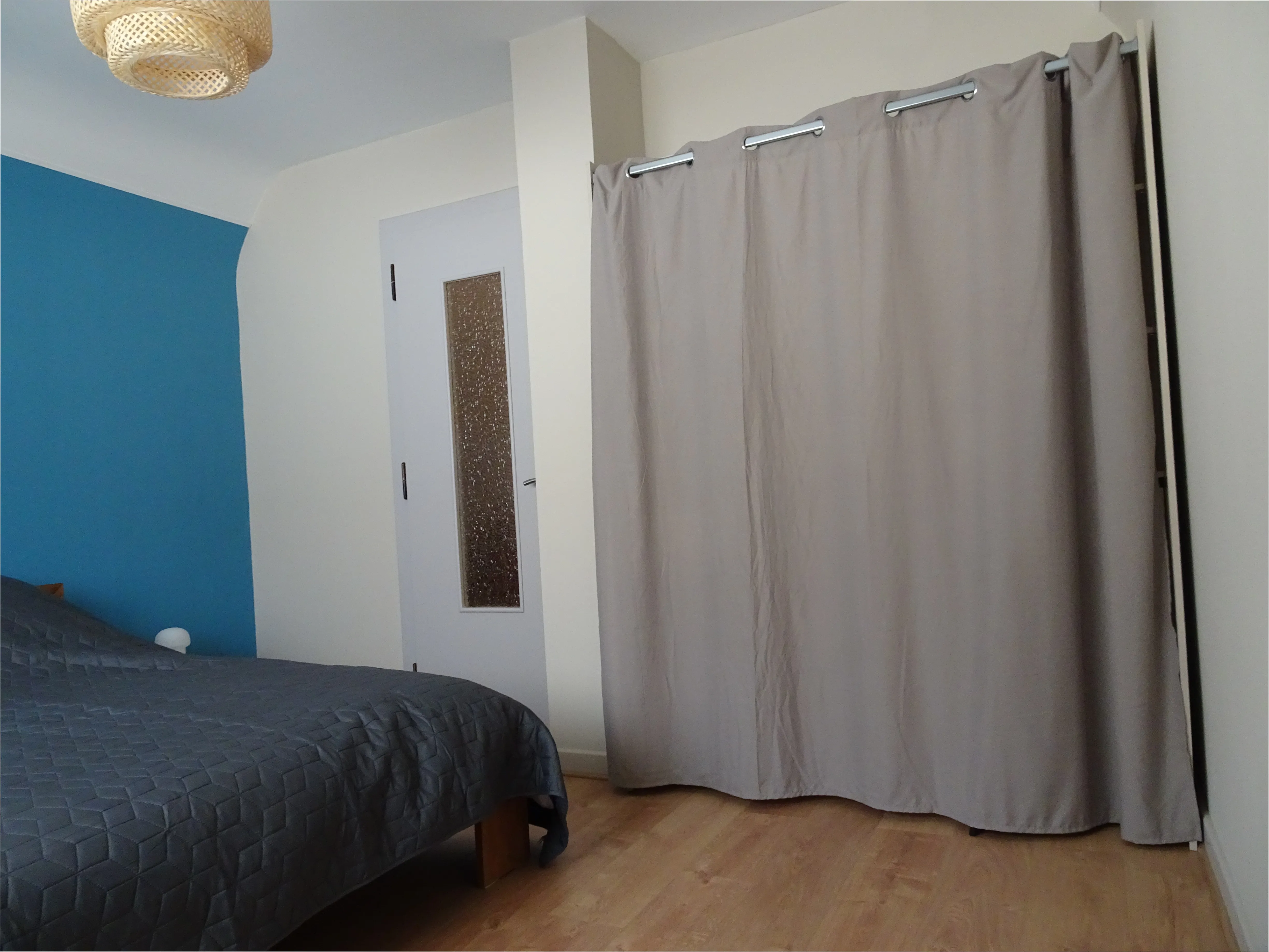 Bedroom 3 with double bed